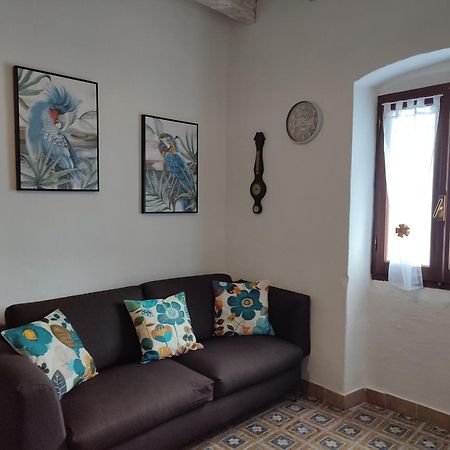 Agriturismo Nonnamelia Nasino Eksteriør bilde